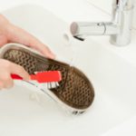 一人暮らし「靴」はどこで洗う?洗濯術をご紹介!